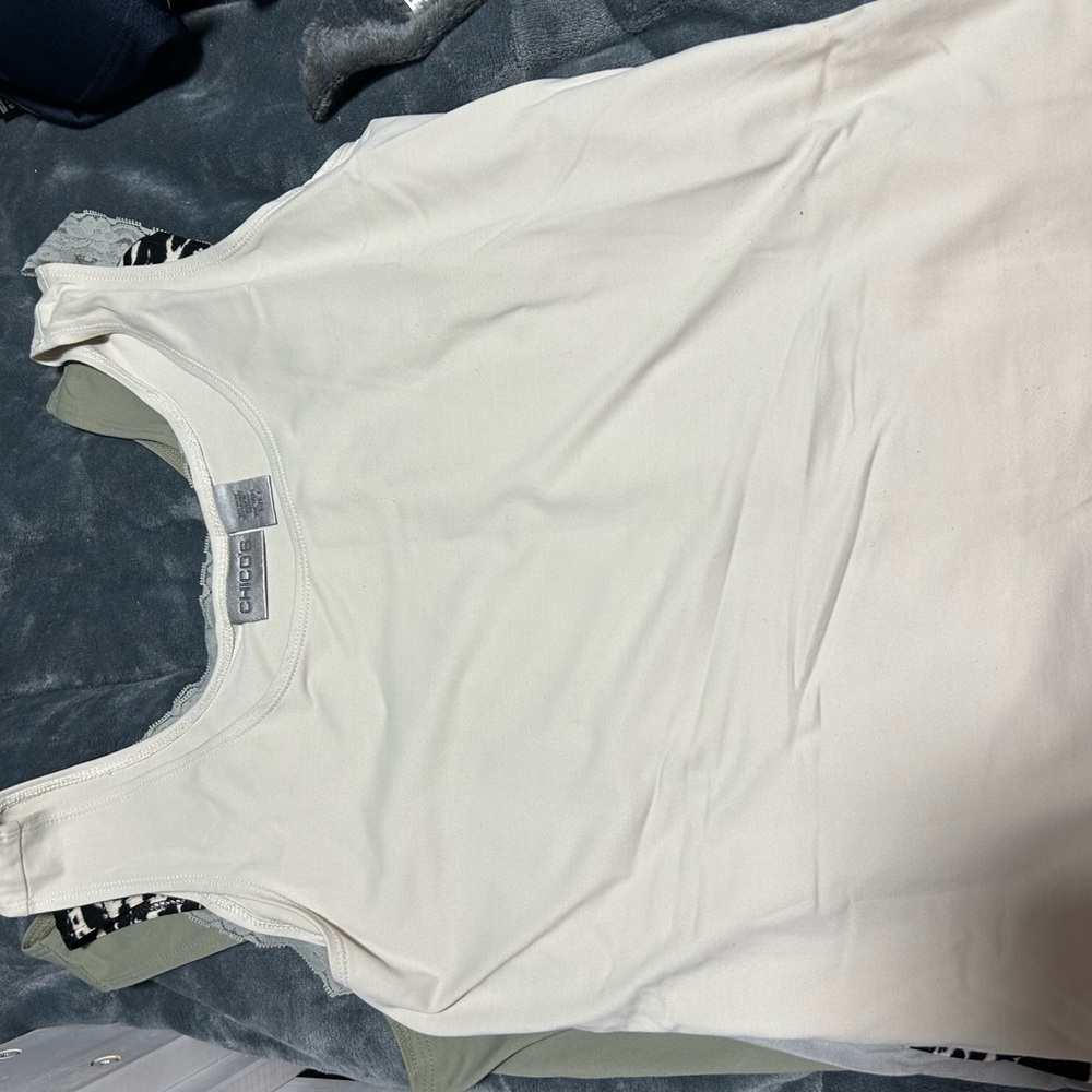 Chico's White Scoop Neck Tank Top